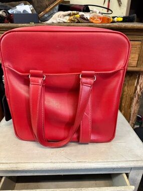Vintage 1970’s Samsonite Luggage Bag in Cherry Red